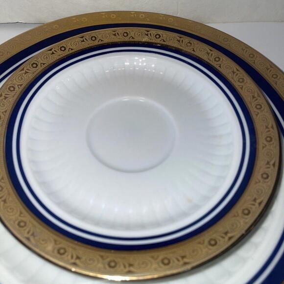 Winterling Marktleuthen Bavaria Tea Cup Saucer & Dessert Plates WIG1384 22k Gold - Picture 4 of 8